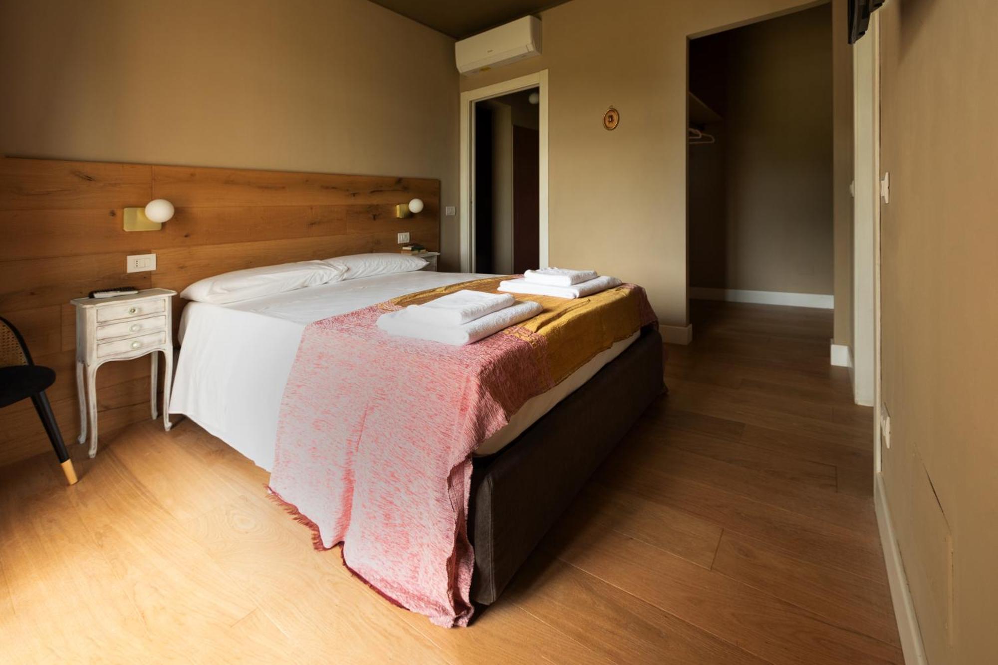 Luce Boutique Hotel Fortunago Kültér fotó