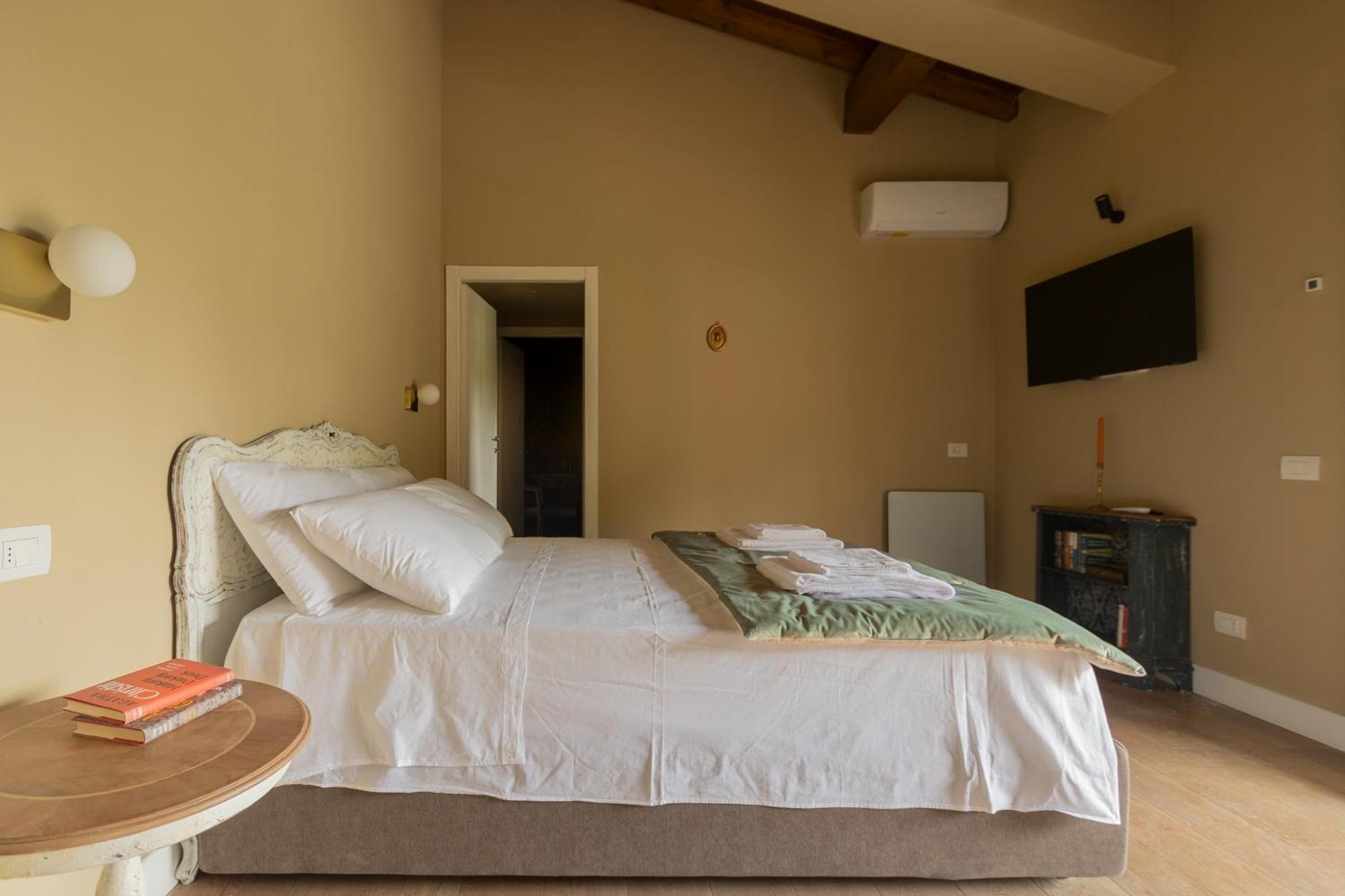 Luce Boutique Hotel Fortunago Kültér fotó