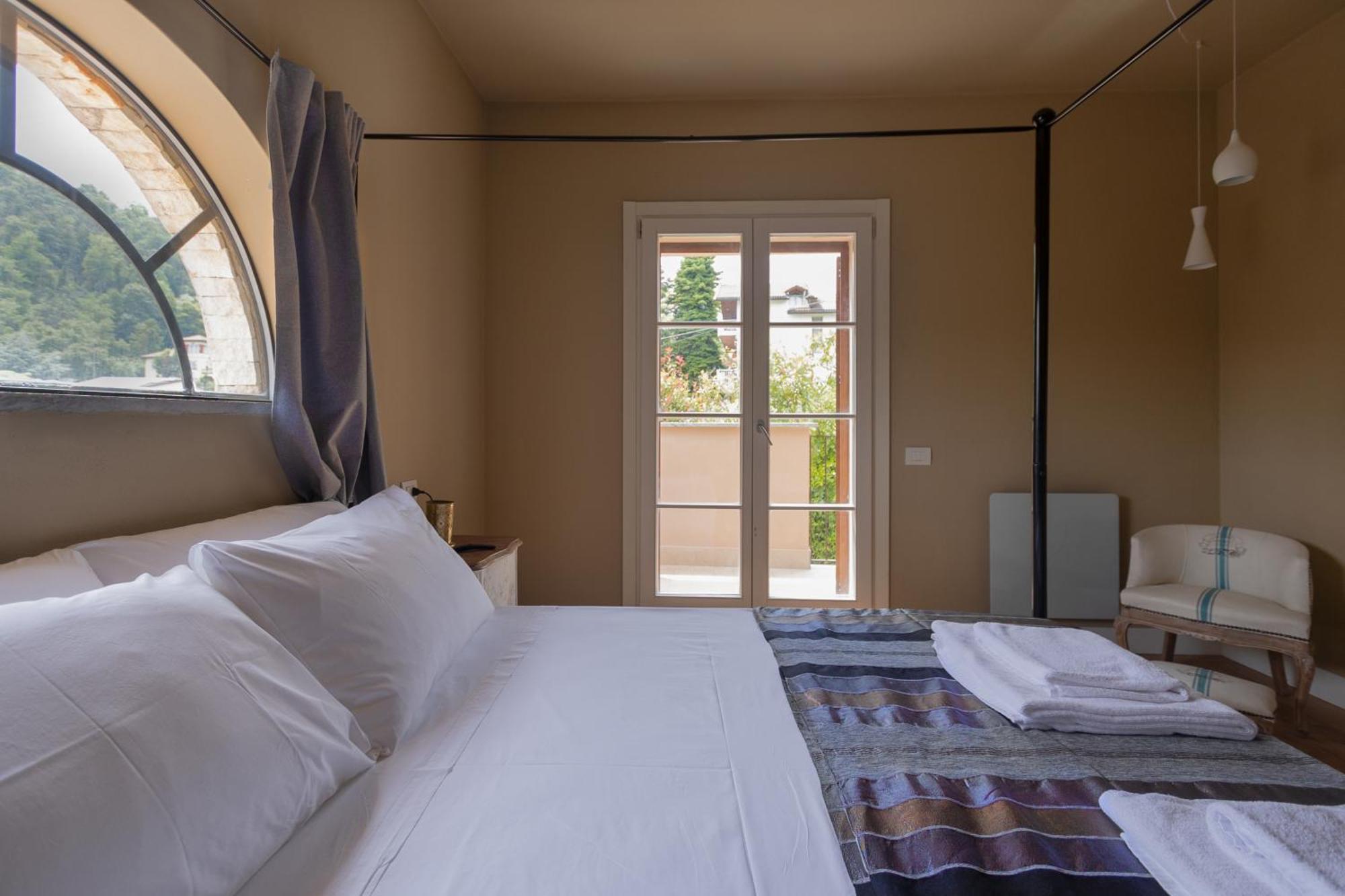 Luce Boutique Hotel Fortunago Kültér fotó